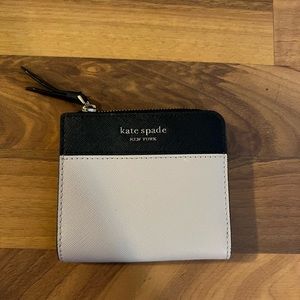 Kate spade mini wallet